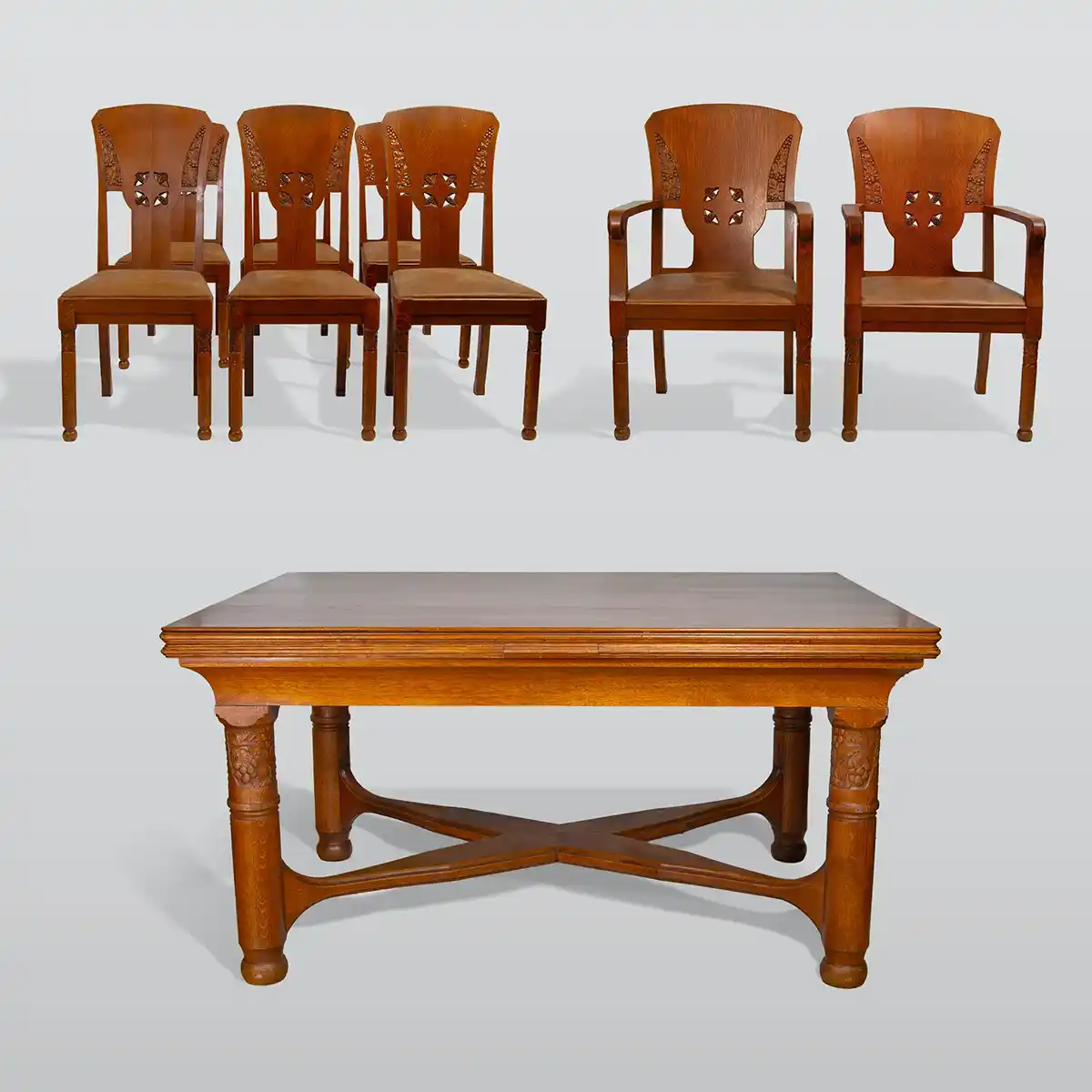 jugend-kalusto-tamminen Jugend tammikalusto, pöytä vedettävillä jatkopaloilla, 6 pikkutuolia, 2 käsinojallista tuolia