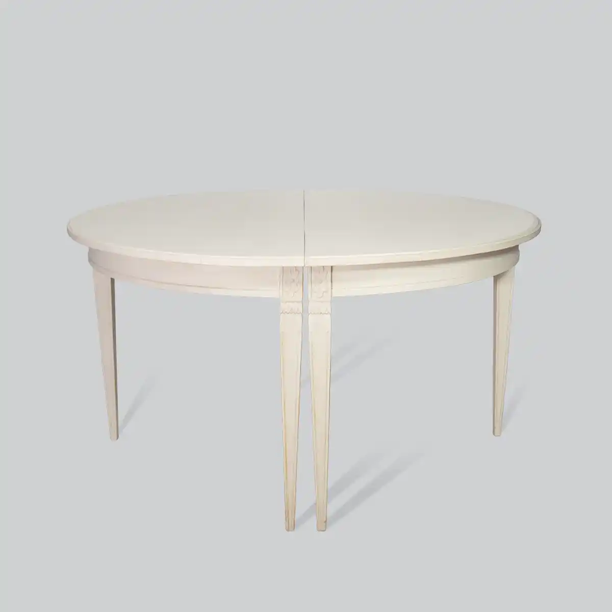 pyorea-ruokapoyta Pyöreä ruokapöytä, valkoinen