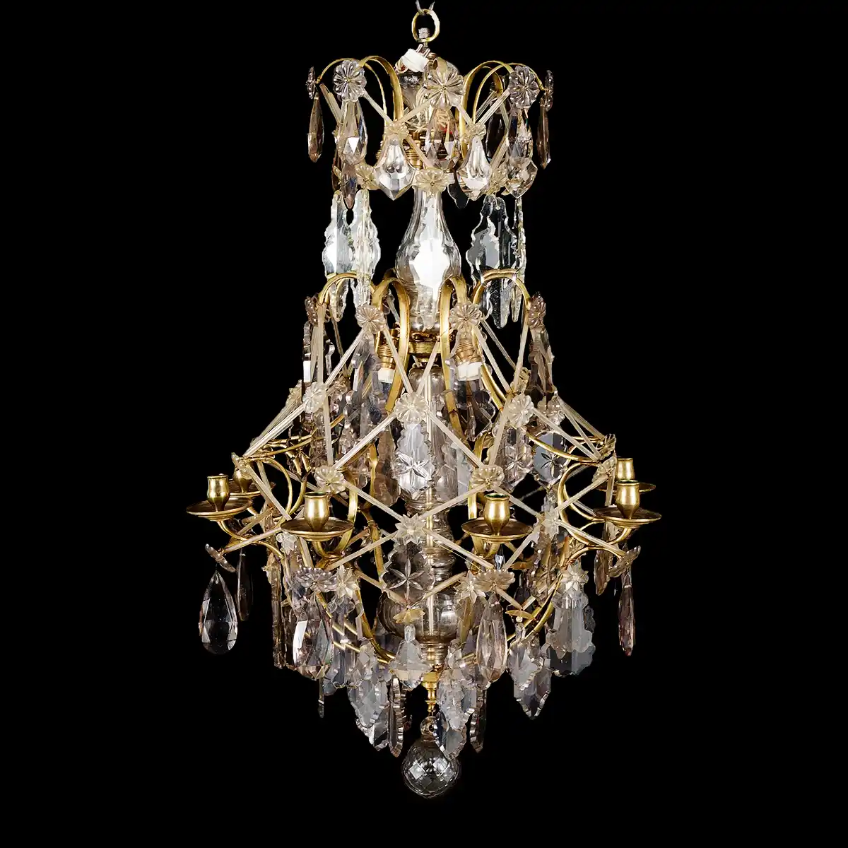 rokokoo-kruunu-1800-luku Kattokruunu rokokootyyliä, 1800-luvun lopulta, 8 valaisinvartta